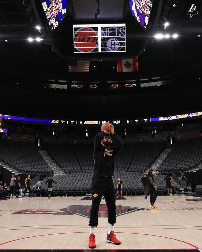 爱游戏体育-包含穆雷在澳大利亚队比赛中挺进下一轮，高光表现引发热议！的词条