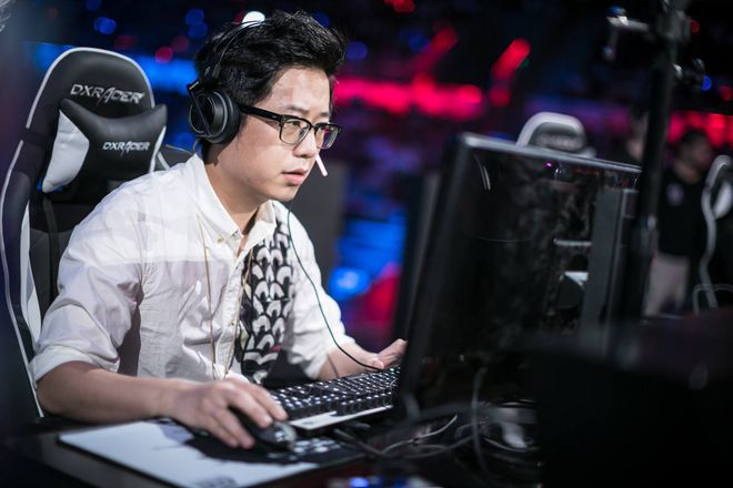 爱游戏-Rookie赛事官方发布惊险取胜新规，RNG争议不断！的简单介绍