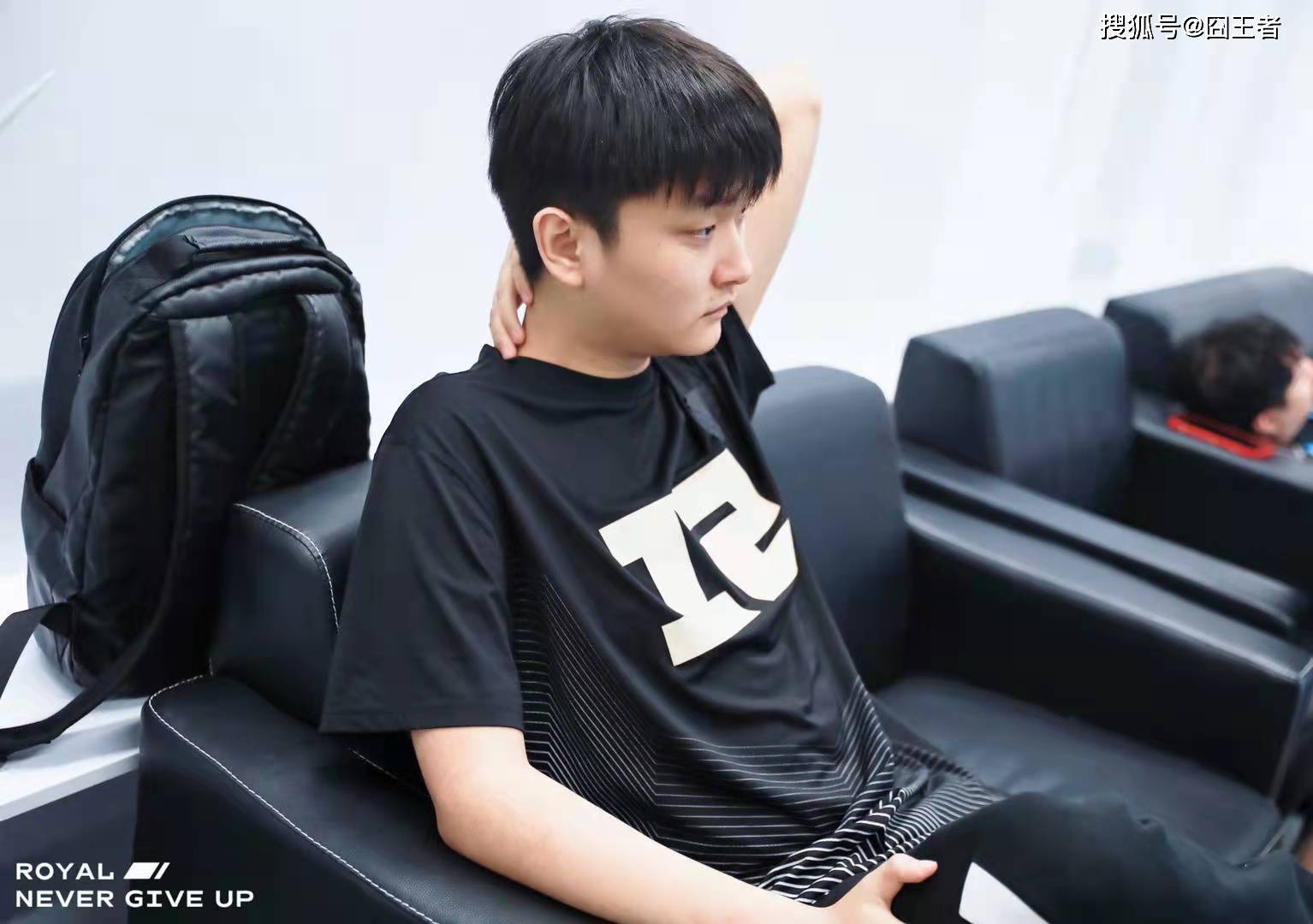 AYX-Ning遭遇十连败，巴塞罗那教练面临压力！的简单介绍