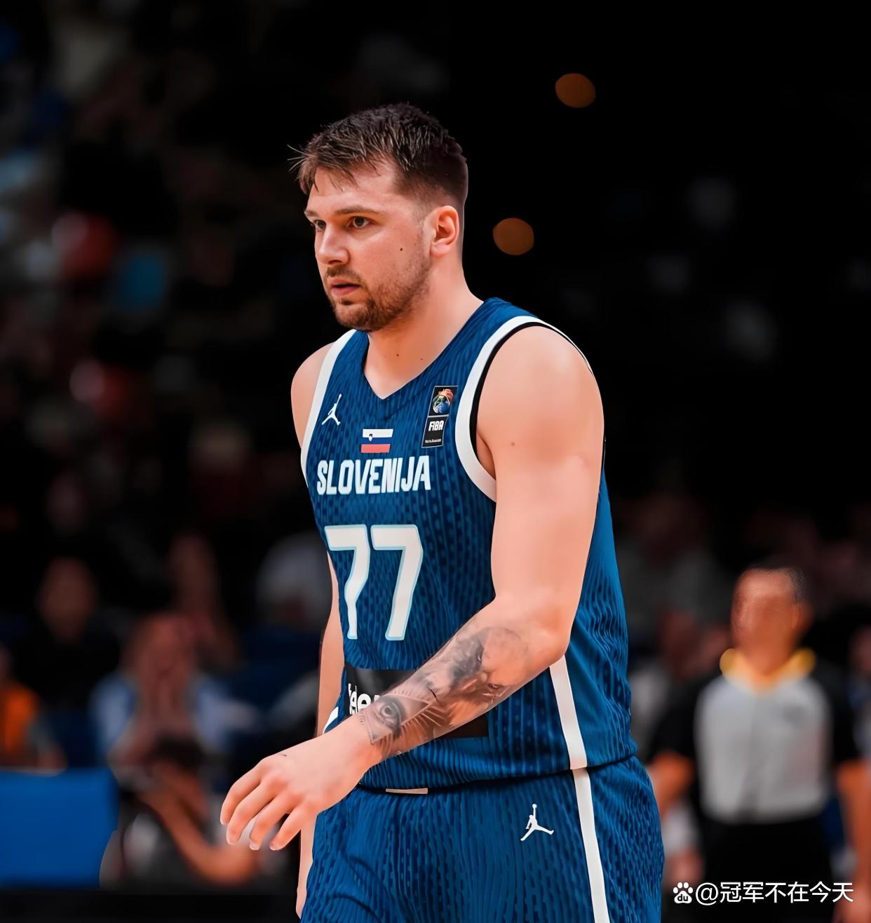 东契奇连续十五场比赛得分超过突破纪录，快船挑战极限！的简单介绍